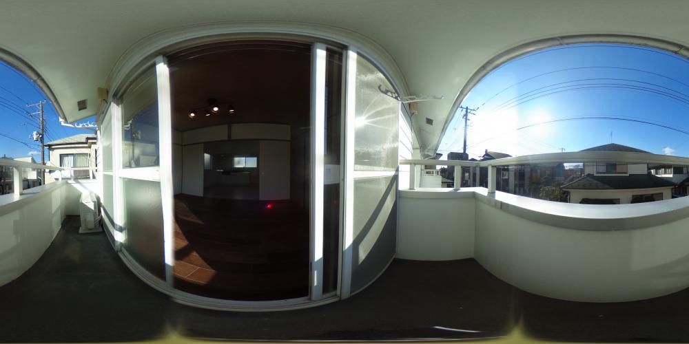 �o���R�j�[