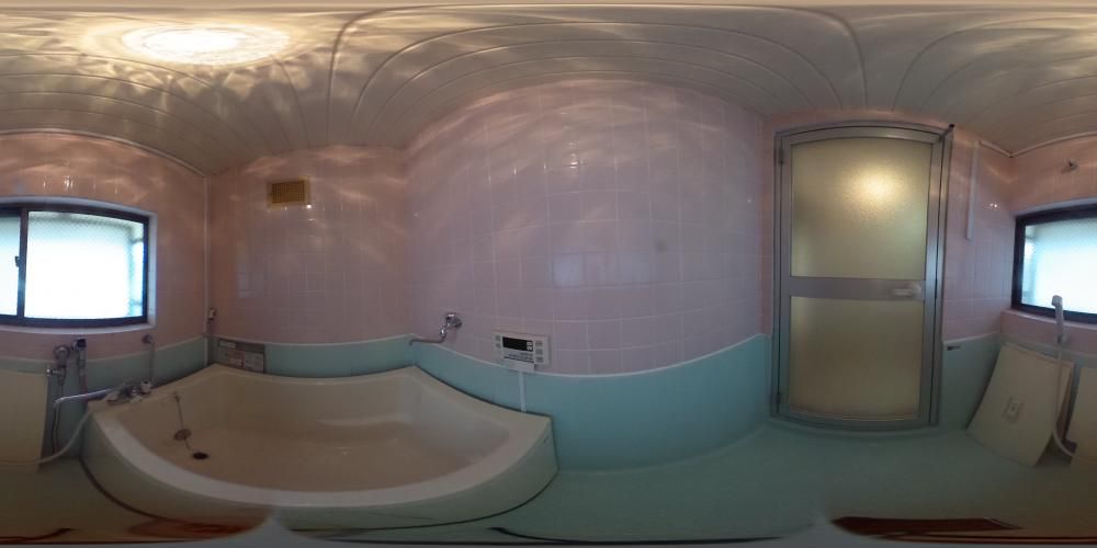 �o�X���[��