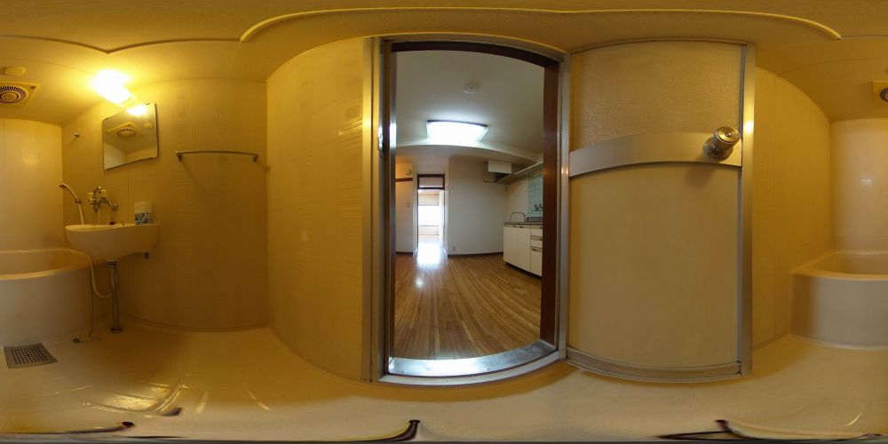 �o�X���[��