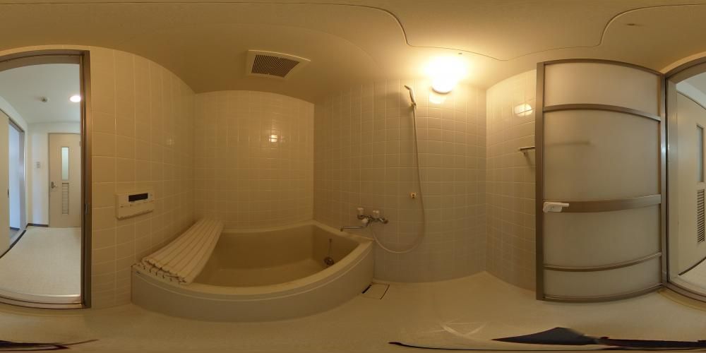 �o�X���[��