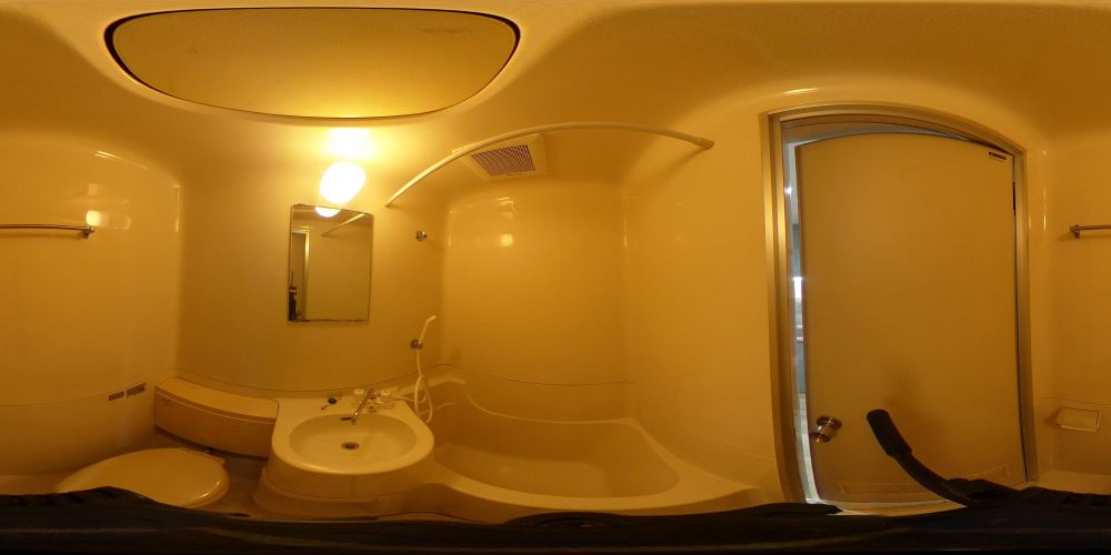 �o�X���[��