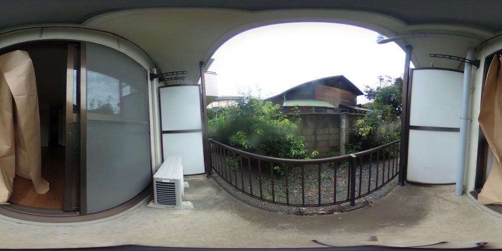 �o���R�j�[