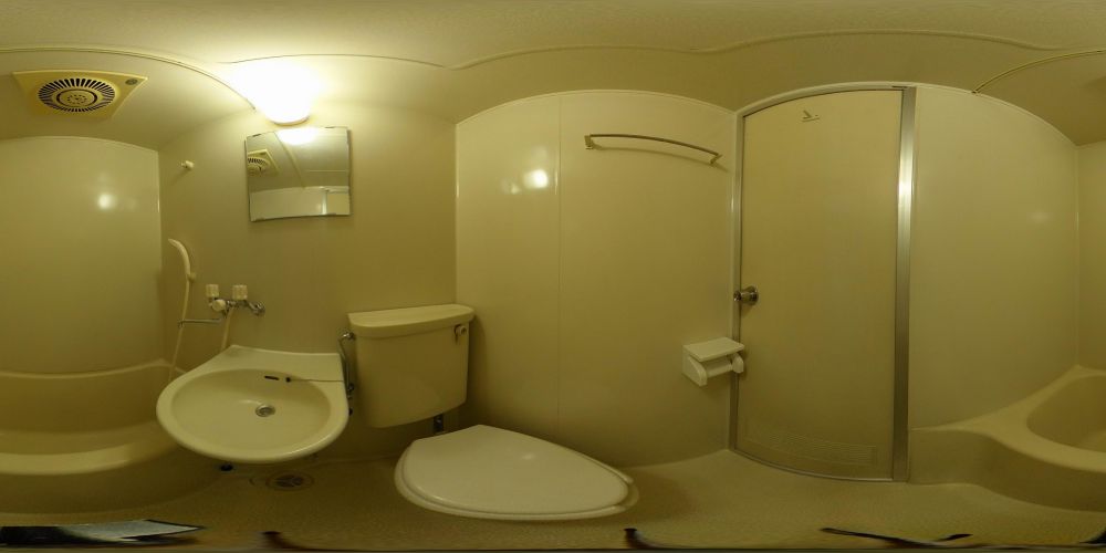 �o�X���[��