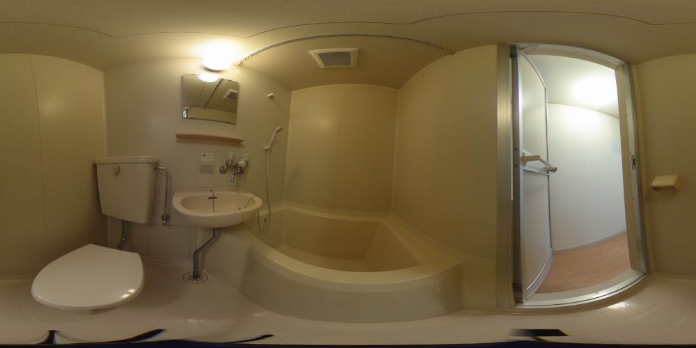 �o�X���[��