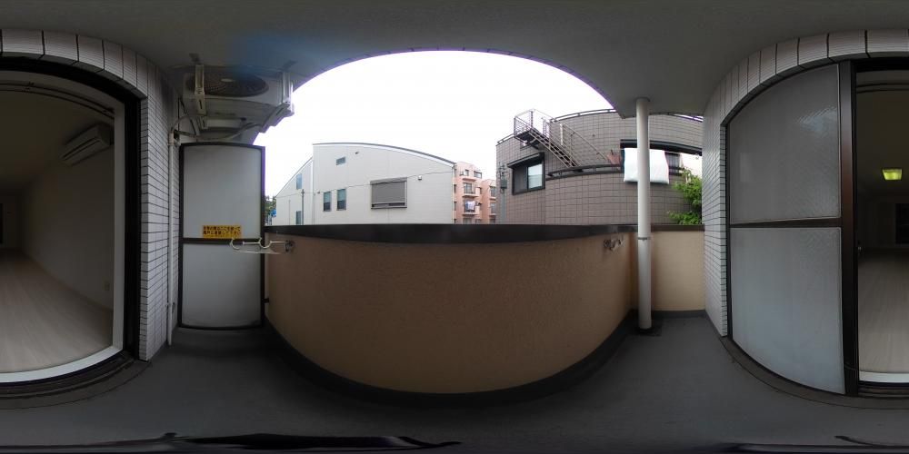 �o���R�j�[