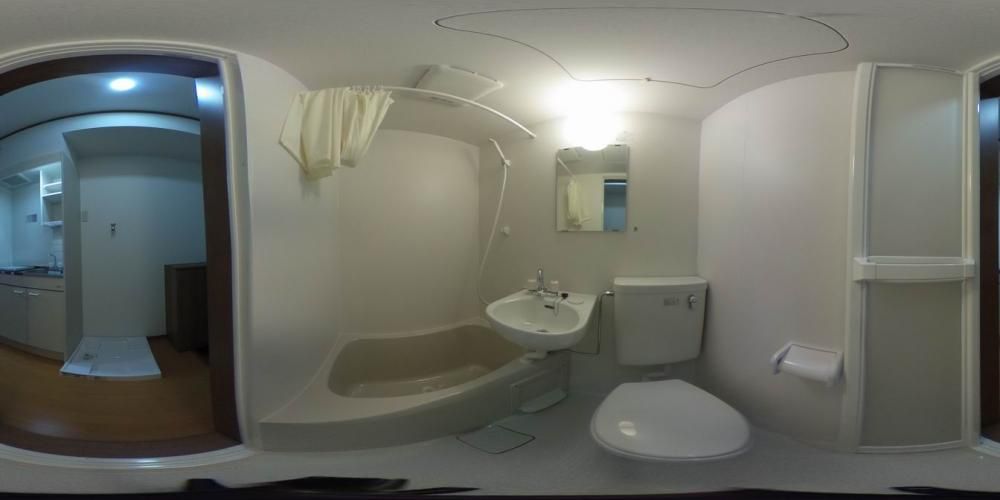 �o�X���[��