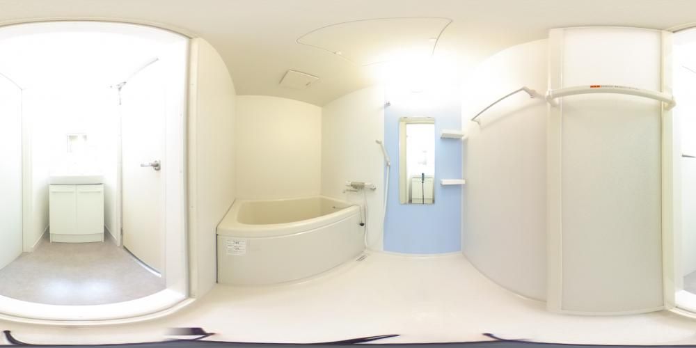 �o�X���[��