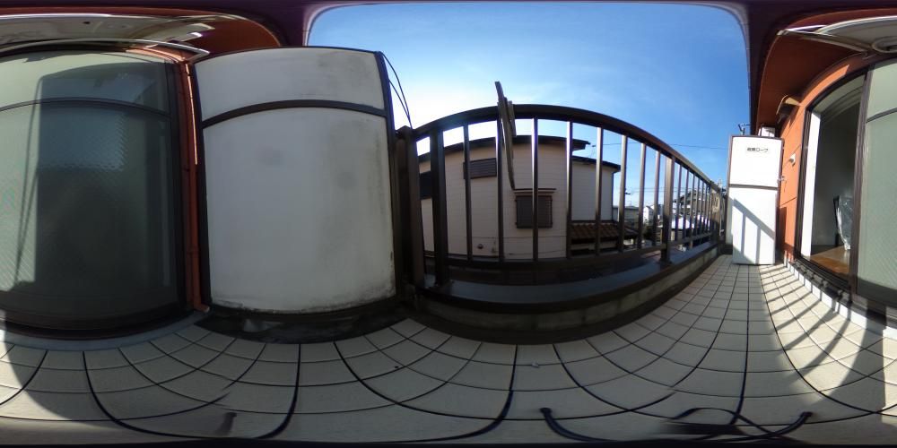 �o���R�j�[