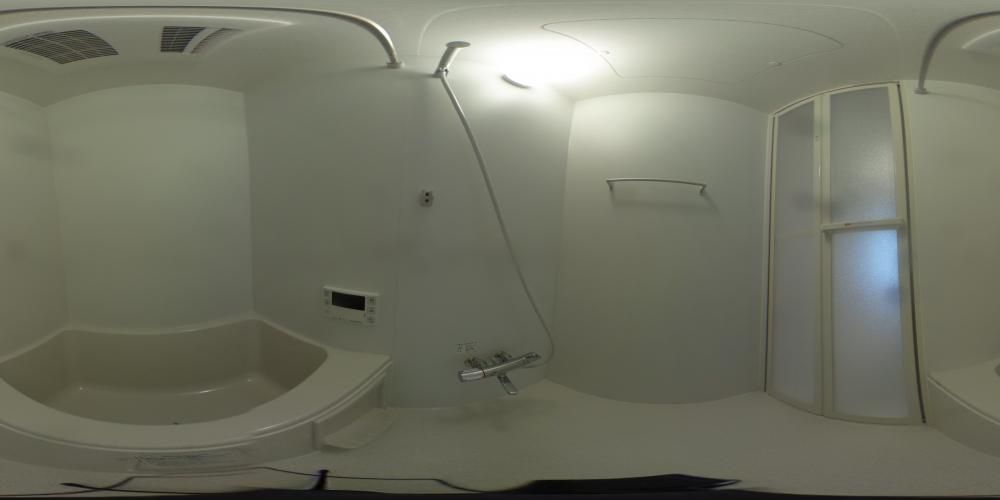 �o�X���[��