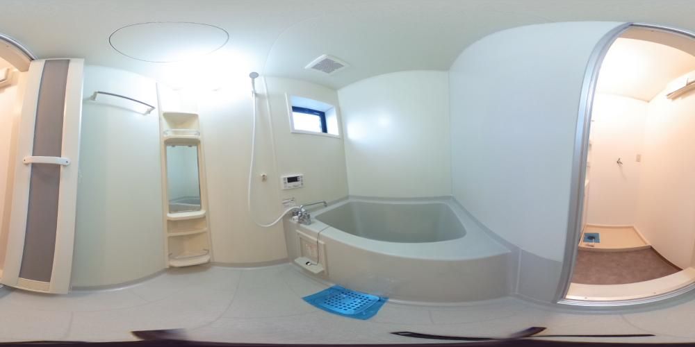 �o�X���[��