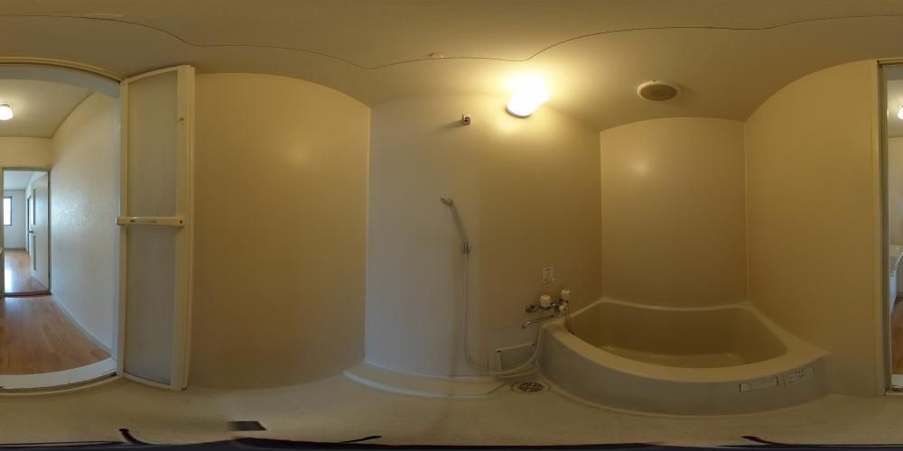 �o�X���[��